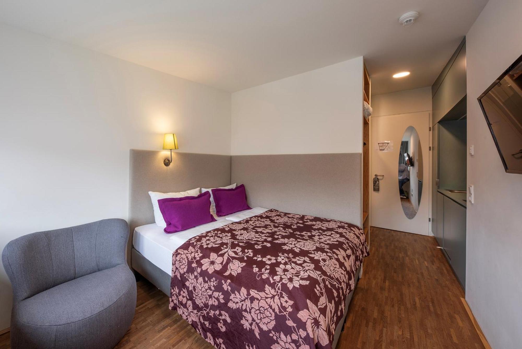 Pradl Elf My- Apartment Инсбрук Екстериор снимка